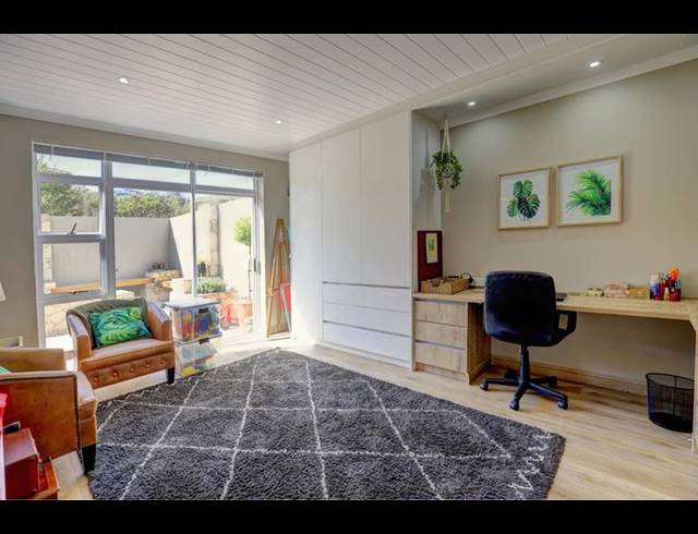 4 BEDROOM PROPERTY TO RENT IN PINNACLE POINT GOLF ESTATE